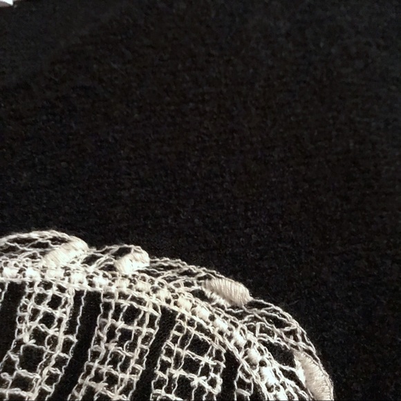 Lace Skull Fuzzy Sweater - Picture 5 of 5